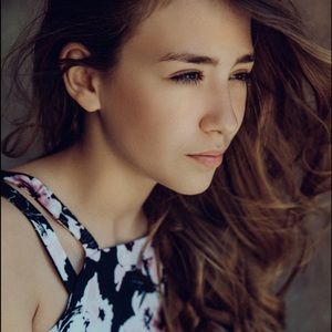 Meet your Posher, Mallory